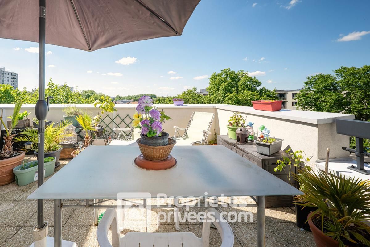 NANTERRE Dept92 - Nanterre - Appartement 3 pièce(s) 64 m2 avec terrasse de 30 m², cave et une place parking 2