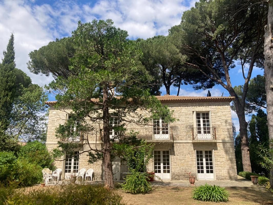 Demeure  9 pièce(s) 260 m2