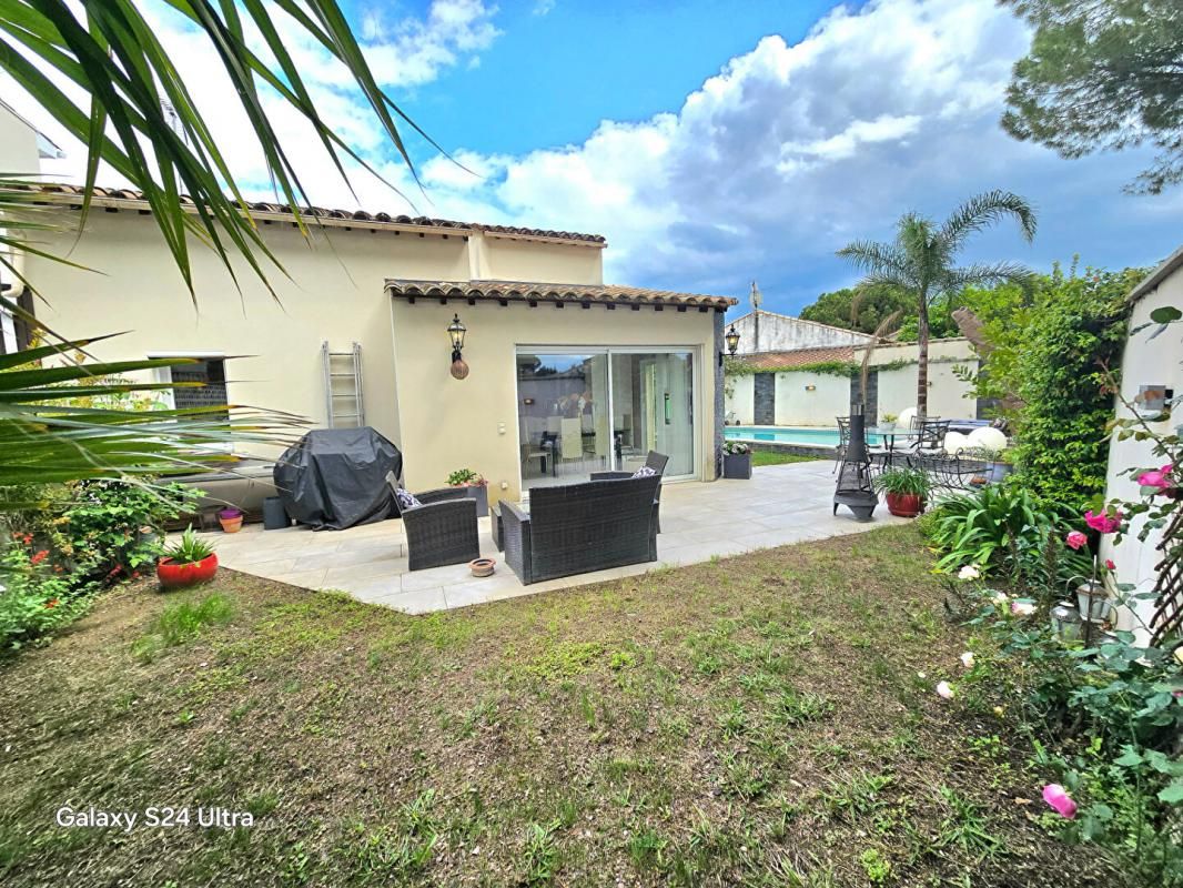 BAILLARGUES Villa Baillargues 4 pièce(s) 120 m2 + garage et Piscine 3