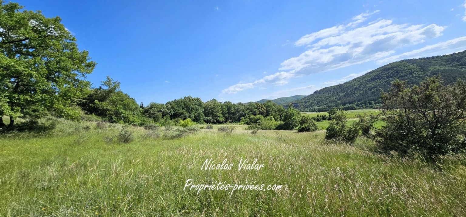 Terrain de loisirs de 8760 m² à Alba La Romaine