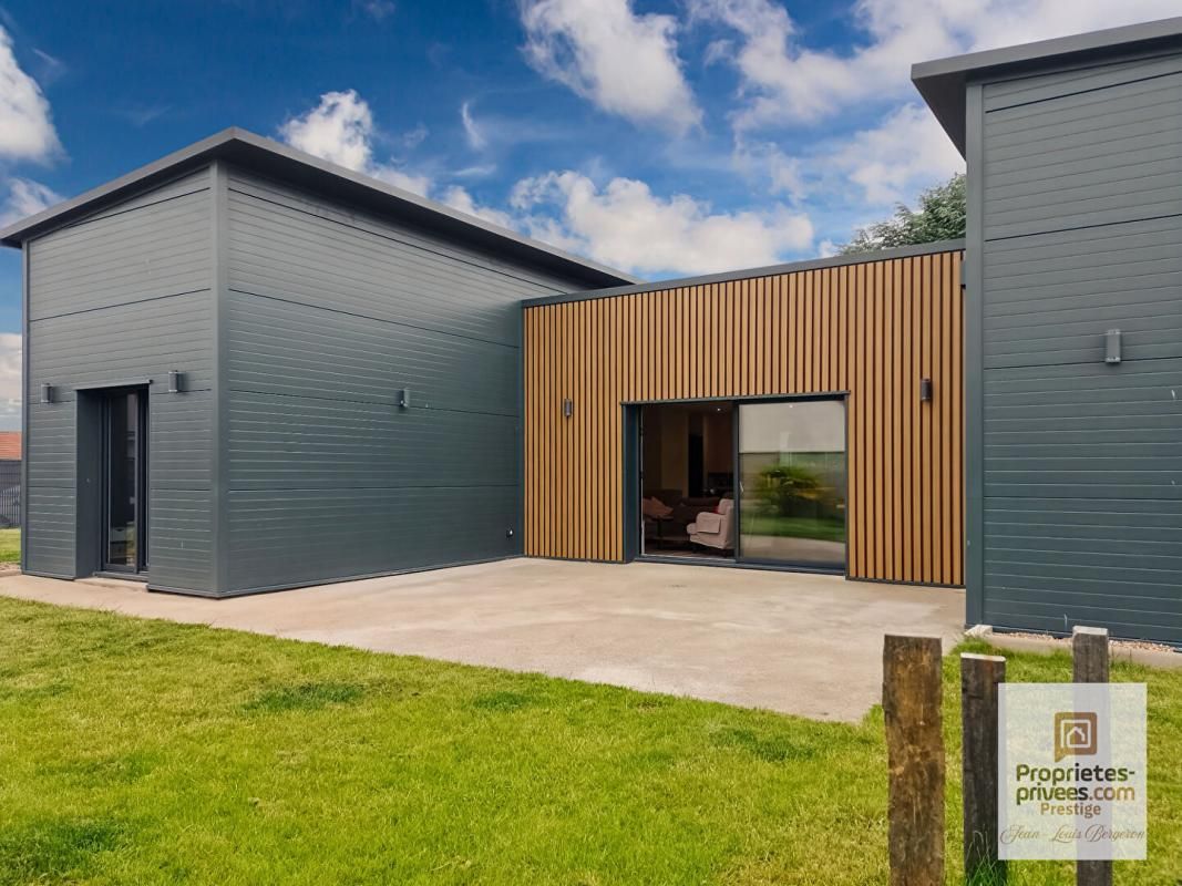 BLOIS Maison contemporaine haut de gamme 144 m2 2
