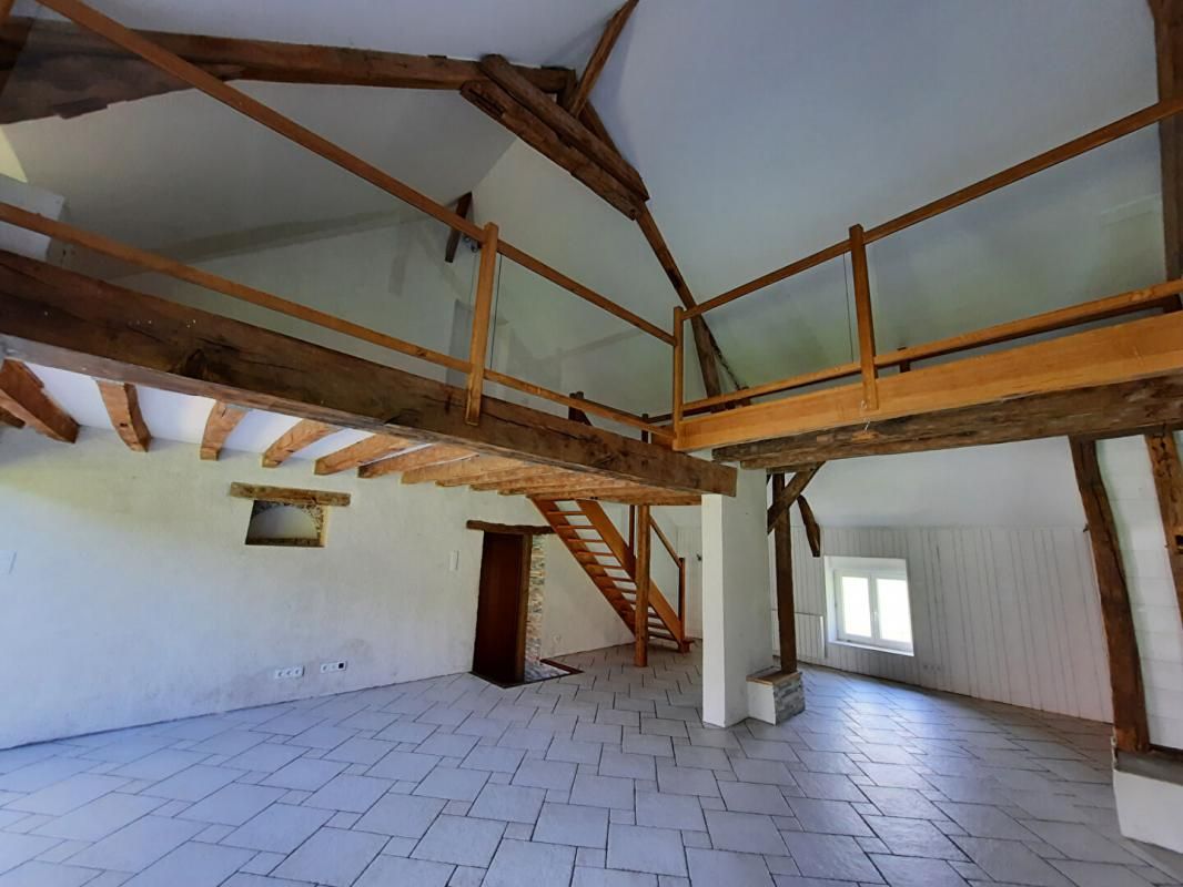 CHOUE Corps de ferme Choue 153 m2 3 chambres 3