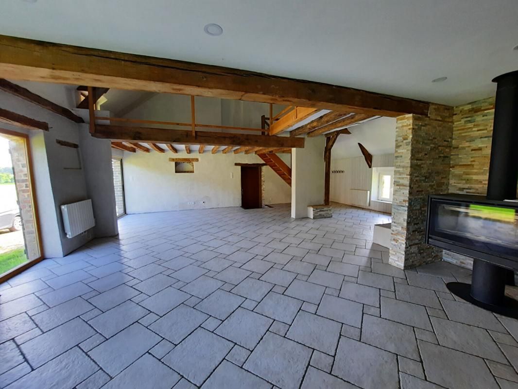 CHOUE Corps de ferme Choue 153 m2 3 chambres 4