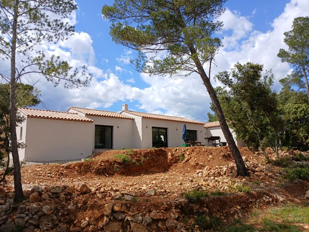 MONTFORT-SUR-ARGENS Maison neuve en RE2020 de 148.55 m2 sur 1200m² de terrain avec vue sur les collines - Montfort Sur Argens 2