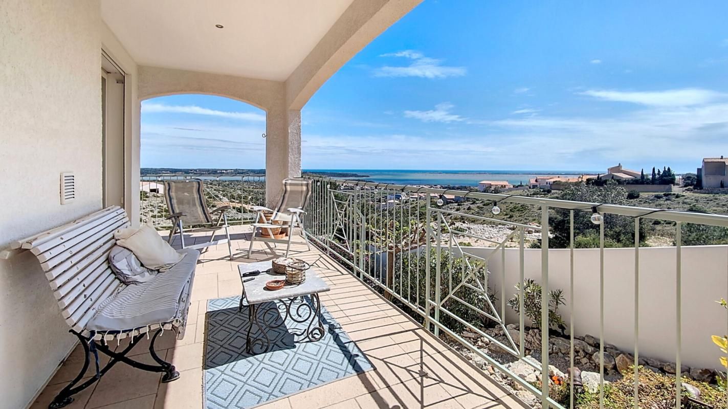 FITOU Villa contemporaine (206 m² ) -piscine 32 M² - 4 chambres - Terrain 1338 M² - Vue sur Mer -secteur LEUCATE (11 510 FITOU) / AUDE 3