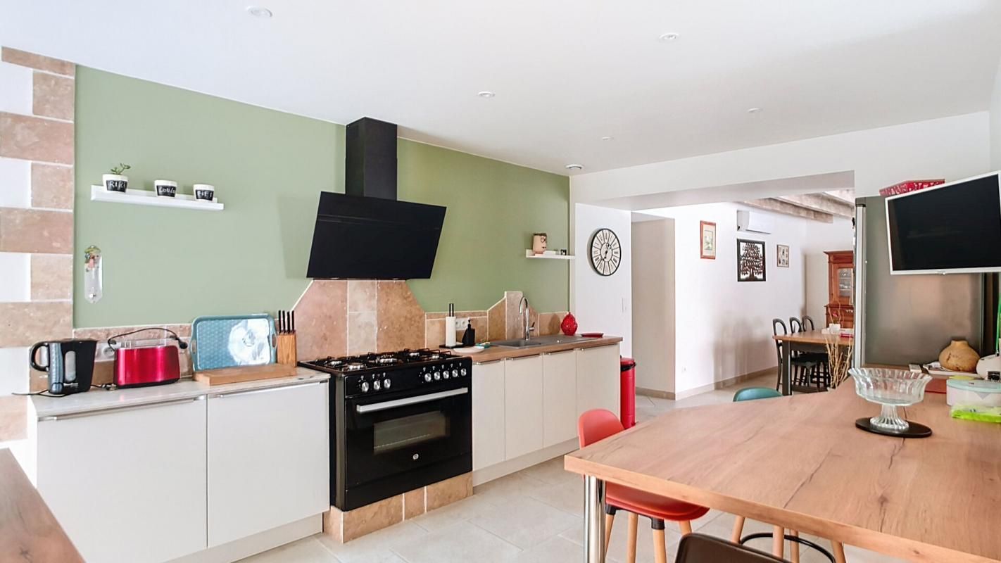 FLEIX Maison 3 pièce(s) 115 m2 - Fleix 86300 3