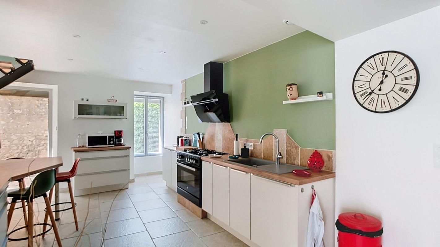 FLEIX Maison 3 pièce(s) 115 m2 - Fleix 86300 4
