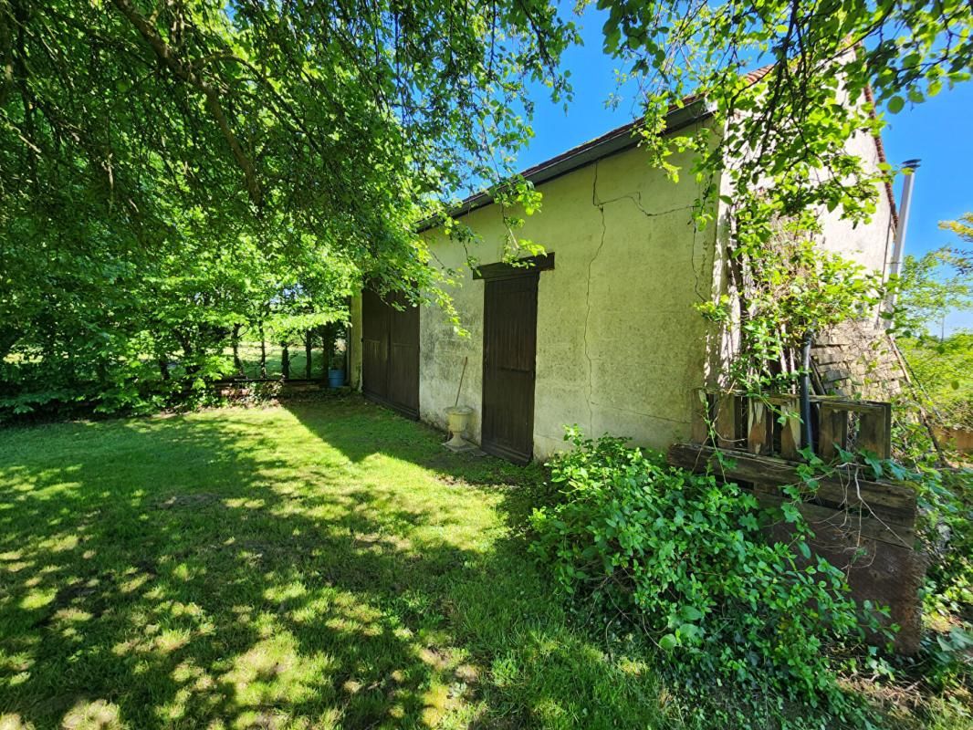 MANTHELAN Maison Manthelan 7 pièce(s) 255 m2 4