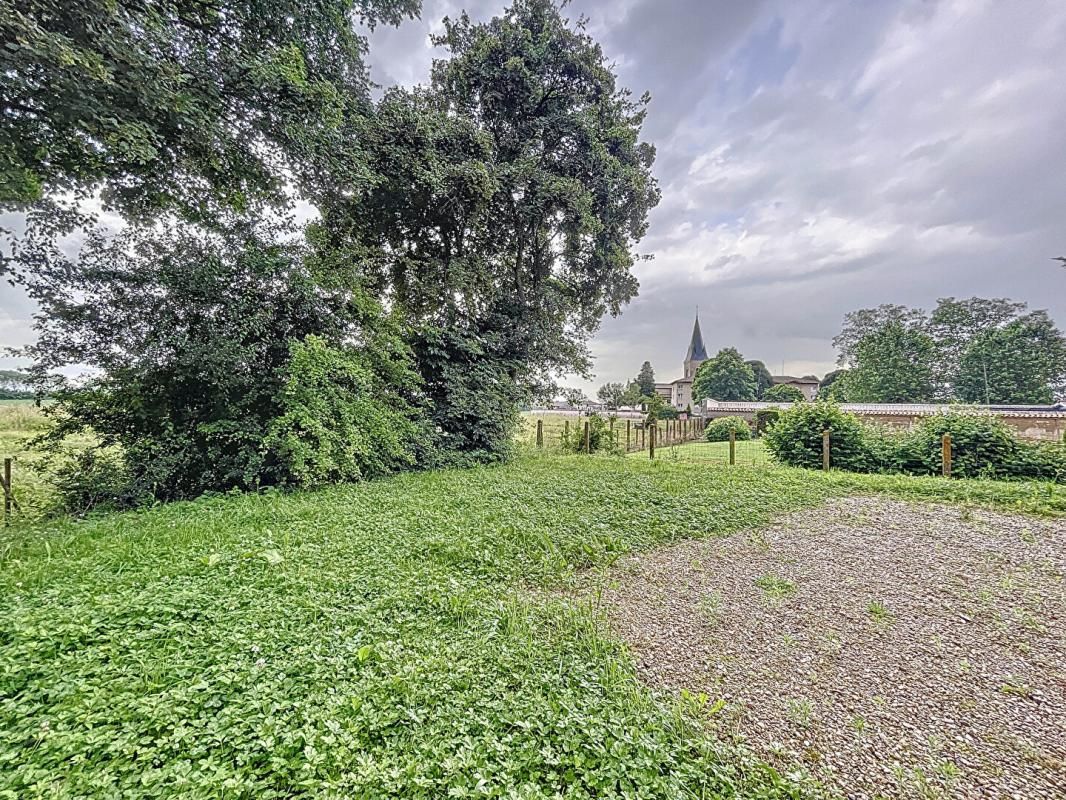 SAINT-TRIVIER-SUR-MOIGNANS À vendre ! Coup de coeur ! Maison familiale récente au calme à Saint-Trivier-sur-Moignans 1