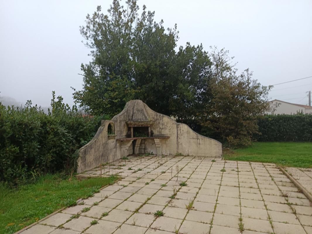 SAINTE-PAZANNE Maison 2 pièce(s) 041.17 m2 3
