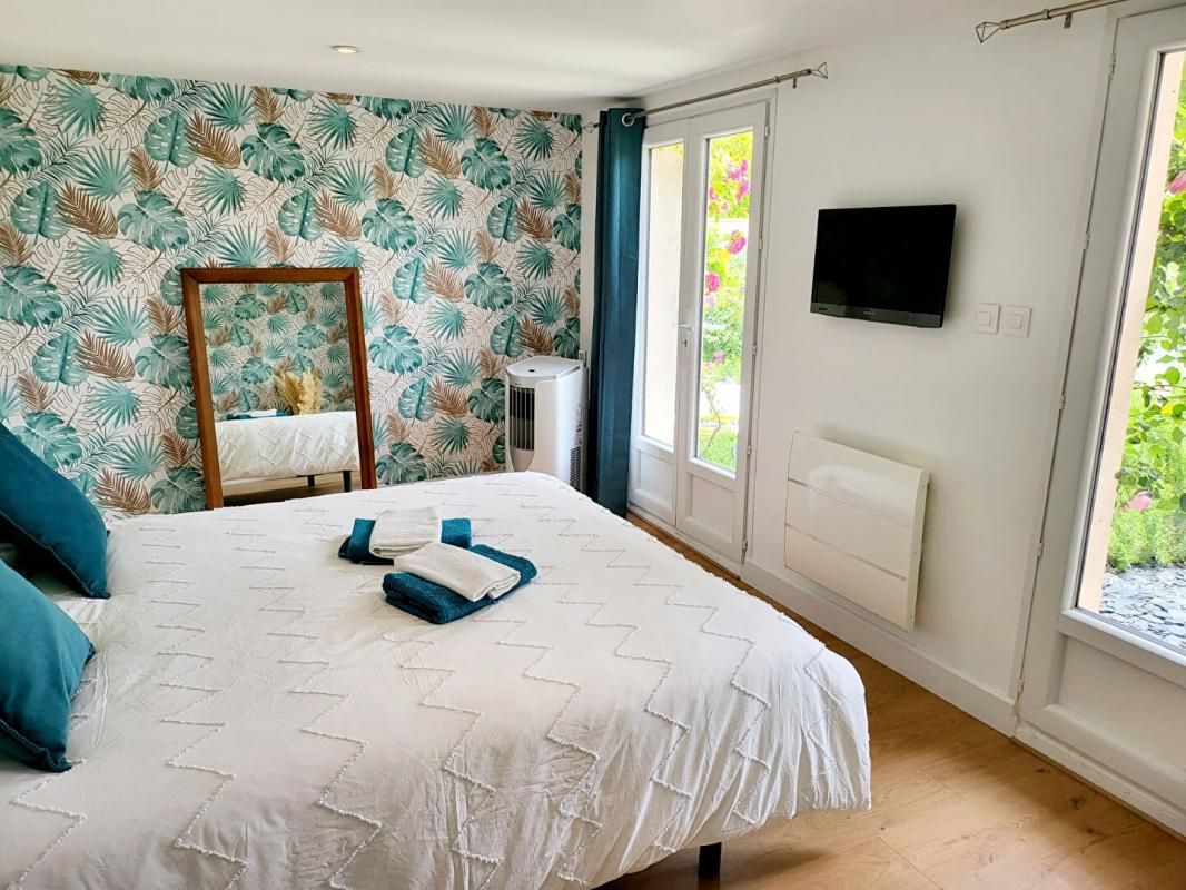 VILLEFRANCHE-DE-LAURAGAIS Villa T5 190m² + T1 40m² Villefranche De Lauragais avec piscine et SPA 4