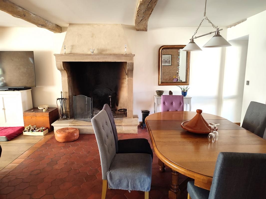 GERGUEIL Maison ancienne pricnipale de 173 m2 et gite de 85 m2 2