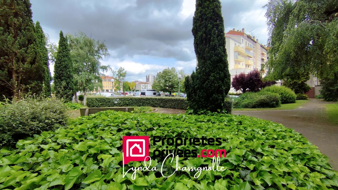 ROANNE Appartement - Roanne - Vue imprenable sur la Loire - 4 chambres - 97m² 2