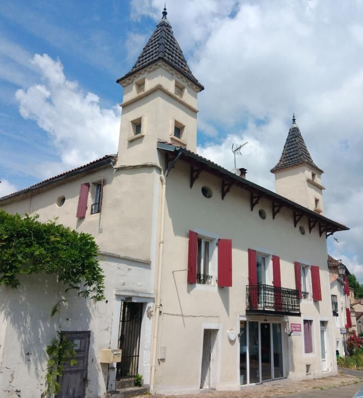 CAHORS Grande maison de bourg avec chambres d'hôtes (ou grand gîte) et locaux pour café restaurant 2