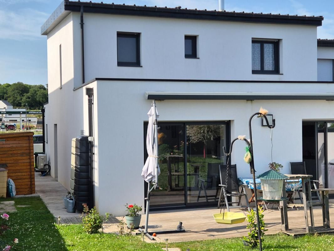 HENNEBONT TRES BELLE MAISON MODERNE ET RECENTE de 136 m2 réalisée en 2021 dans le Morbihan 4