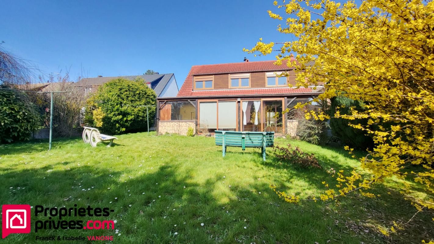 LOMME Maison Semi Individuelle - 4 chambres - garage - jardin - cave - 128 m² habitables 1