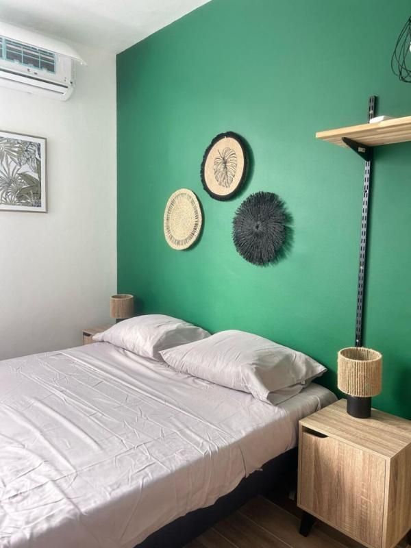 LES ABYMES Appartement Les Abymes 3 pièce(s) 1