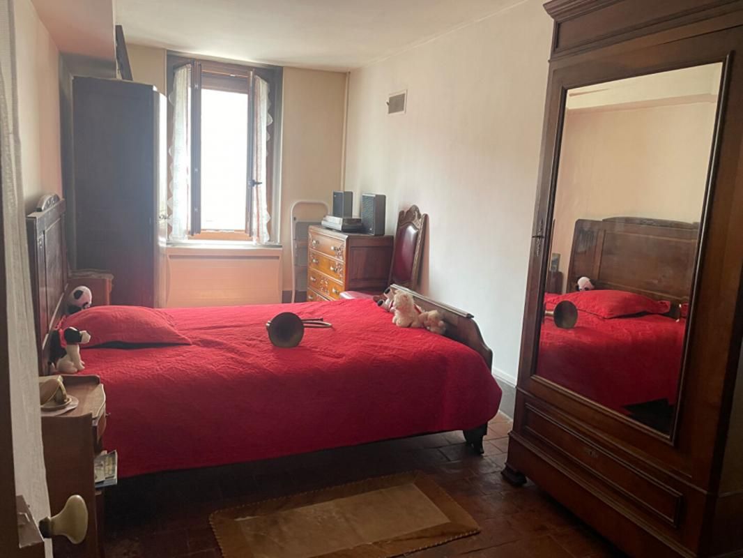 BONNY-SUR-LOIRE Maison Bonny Sur Loire 4 pièce(s) 93 m2 sur terrain de 539 m² 4