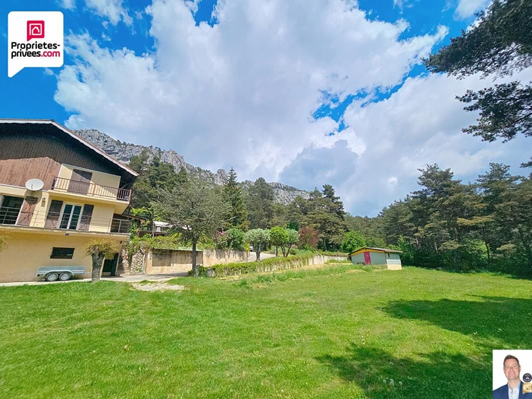 CAILLE Villa Chalet 142 m2 6 pièces / Garage / Terrain 3200 m2 4