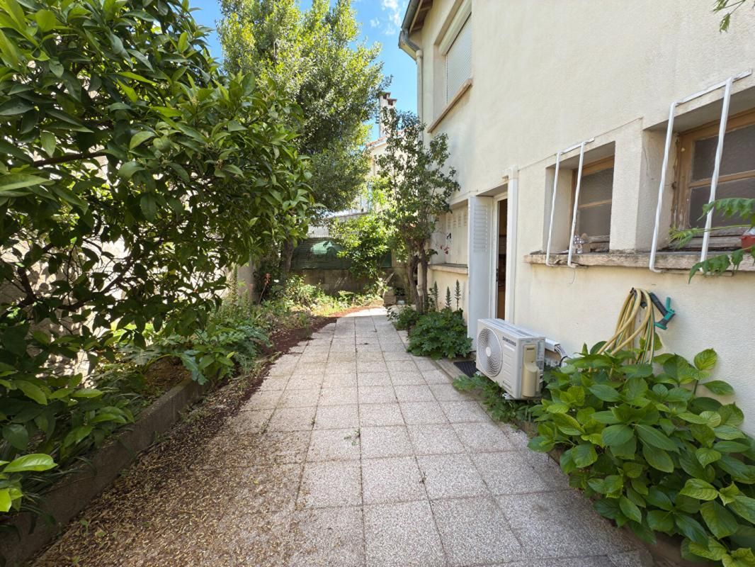 BEZIERS Maison 5 pièces avec jardin à Béziers 4