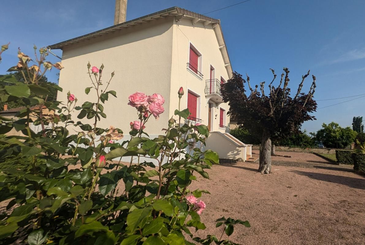 VARENNES-SUR-ALLIER Maison entre Vichy et Moulins 2