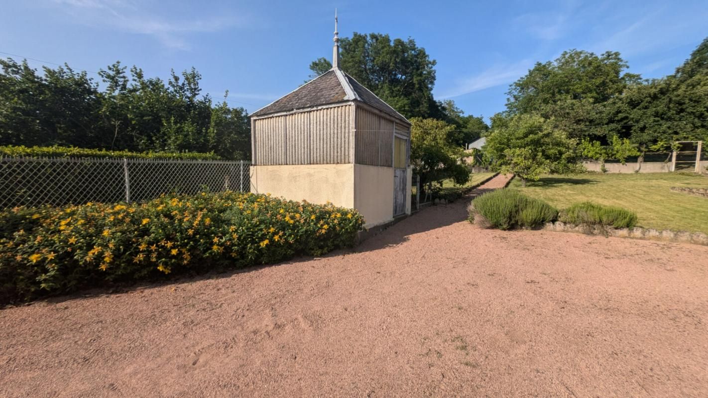 VARENNES-SUR-ALLIER Maison entre Vichy et Moulins 3