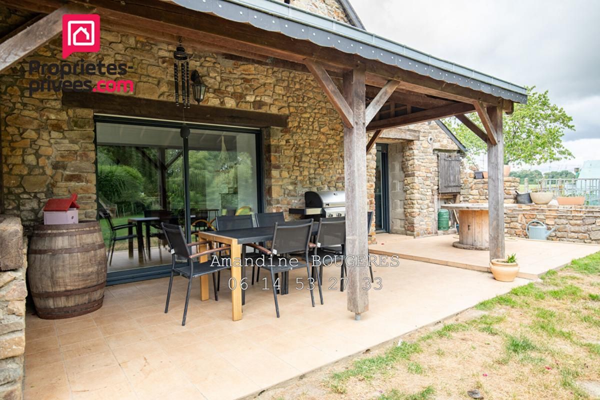 DOMALAIN Longère en pierre - 3 chambres- pièce d'eau-259 990 euros 2