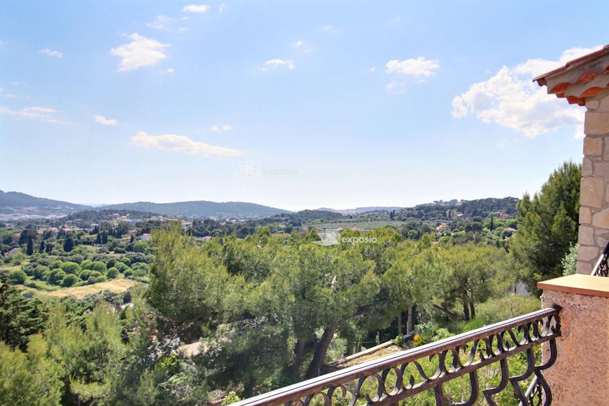 OLLIOULES Villa Ollioules 5 pièces 130 m2 - Vue panoramique - 780 000 4