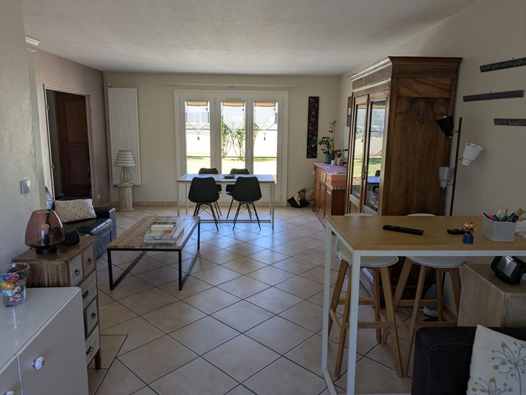 VARENNES-VAUZELLES Maison Varennes Vauzelles 4 pièce(s) 103 m2 3