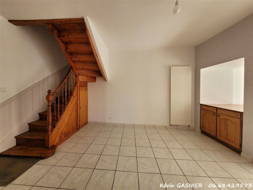 L'ISLE-D'ESPAGNAC L'ISLE D'ESPAGNAC (16340) : Maison de 112m2 + grange de 70m2 et garage 4