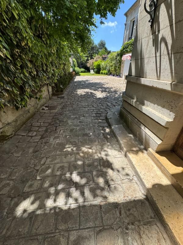 CREPY-EN-VALOIS Maison Villers Cotterets 12 pièce(s) 350 m2 4