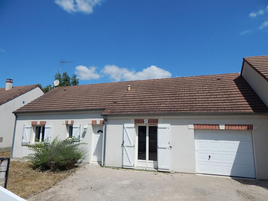 Maison Saran plain pied 4 pièce(s) 90.34 m2