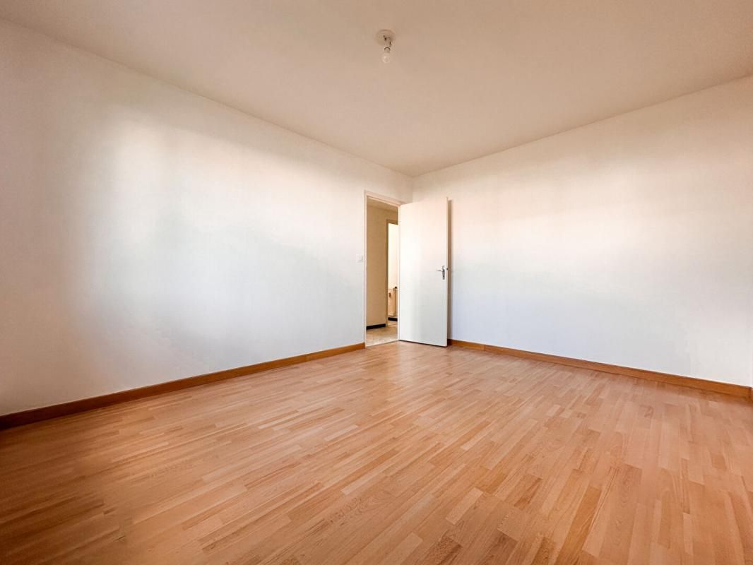 NANTES APPARTEMENT TYPE 2 - HECTOR BERLIOZ 4