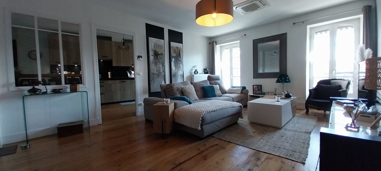 AGEN 47000 Appartement 5 pièce(s) 115 m2
