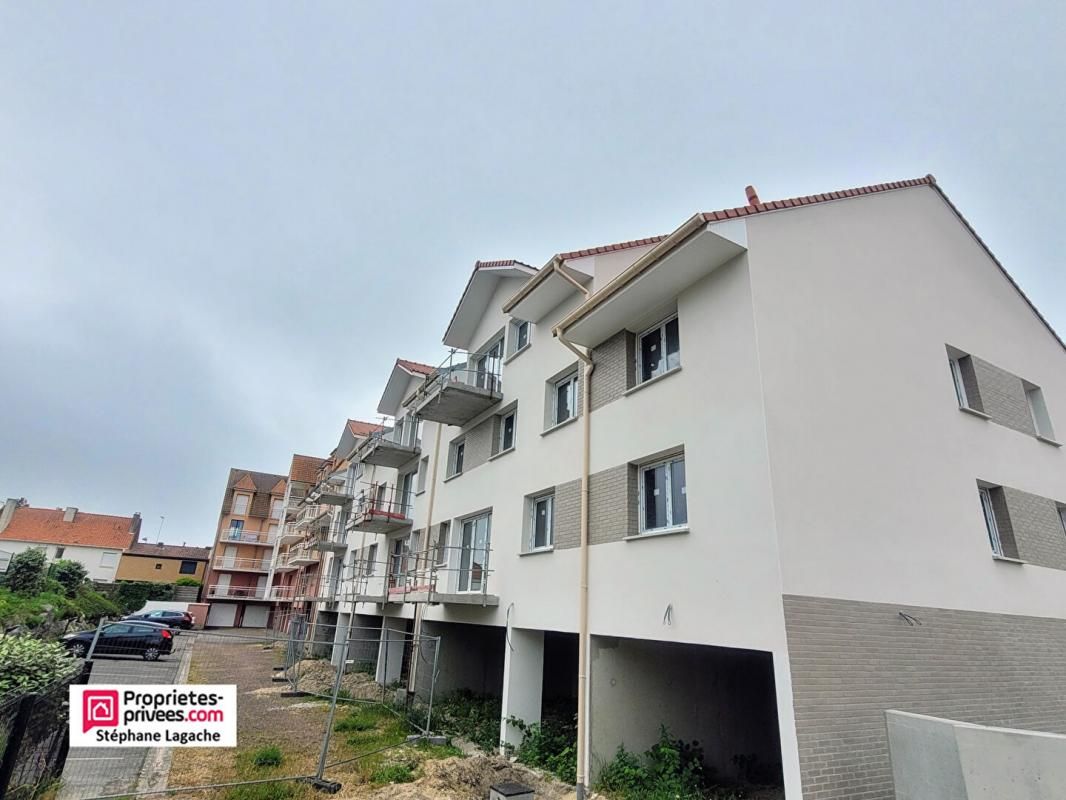 SAINTE CECILE Appartement Sainte Cécile 4 pièce(s) 87.9 m2 avec terrasse et 2 parkings 4
