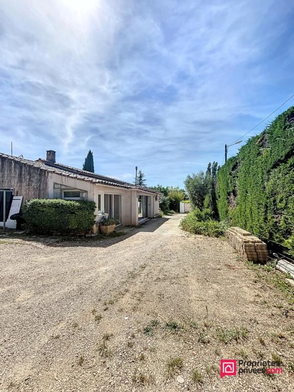 SAINT-MAXIMIN-LA-SAINTE-BAUME Maison familiale 5 chambres à 3 min du centre de St Maximin la Ste Baume 1