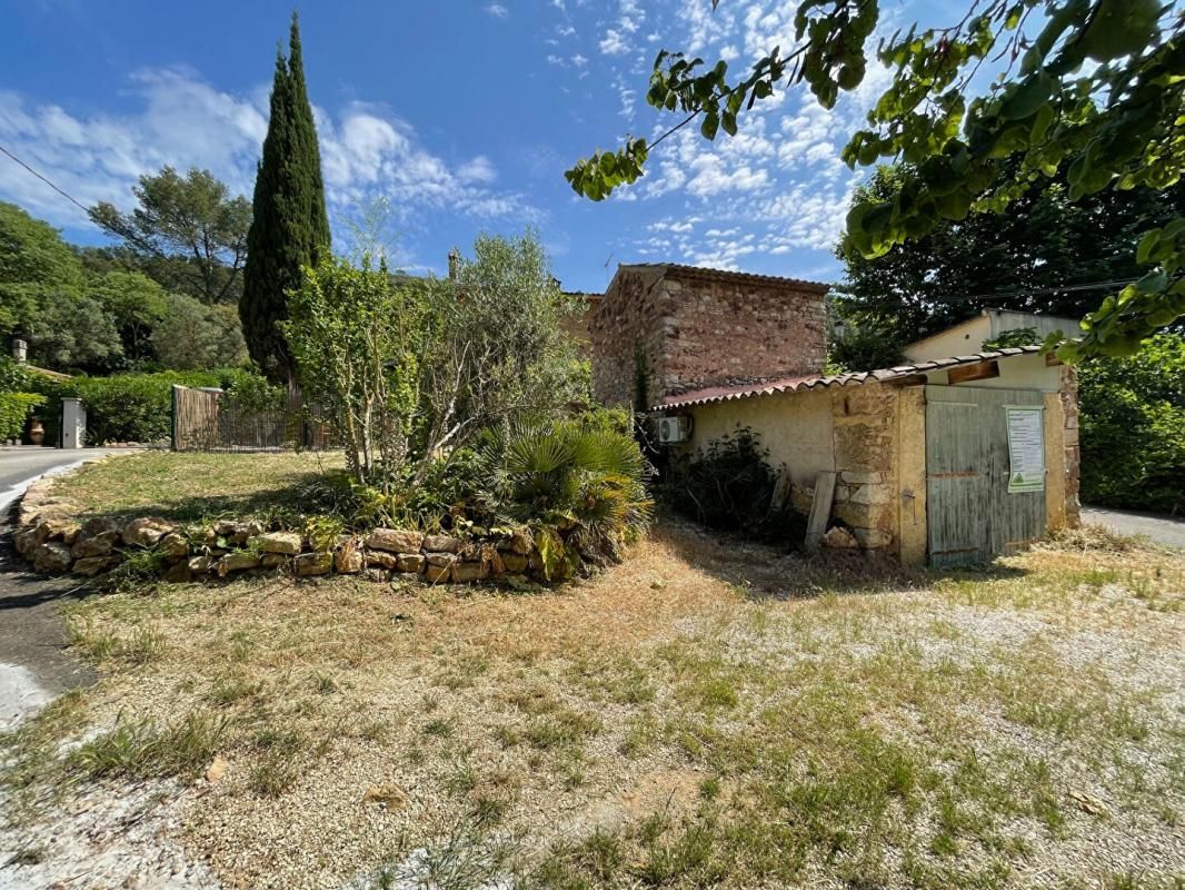 Maison Le Cannet Des Maures 2 pièce(s) + Garage et jardin