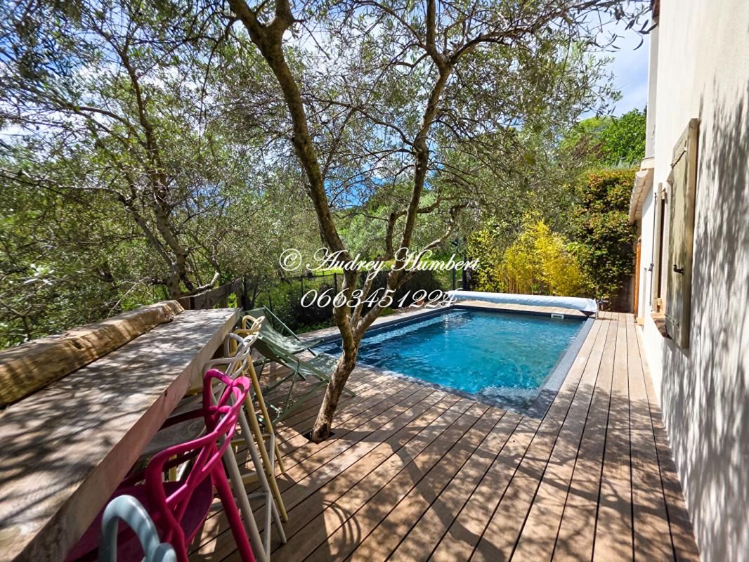 VILLENEUVE Villeneuve , Maison de charme, 156 m² avec vue panoramique et piscine sur 1000 m² plantés d'oliviers 2