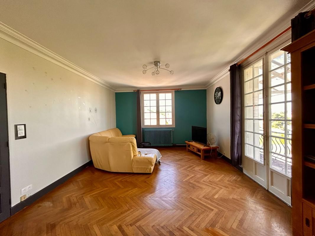 NOTRE-DAME-DE-SANILHAC A vendre, quartier des CEBRADES à Notre dame de Sanilhac, maison type 6 de 145m² 4