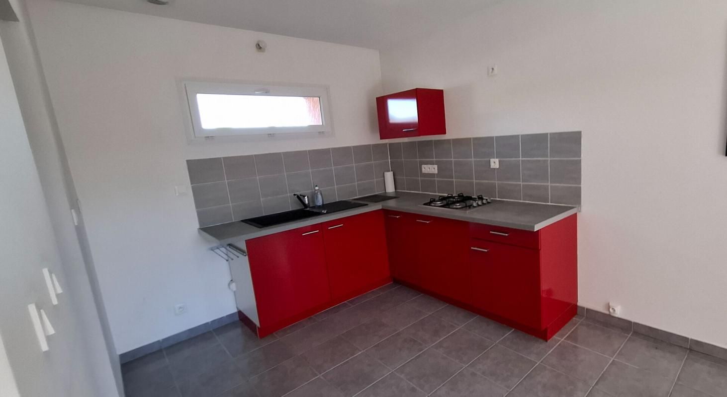VIRIAT Habitation rénovée 77 m2 3