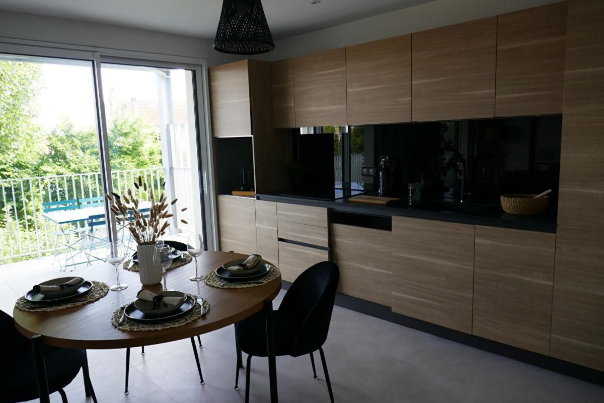 MERIGNAC MERIGNAC -ST AUGUSTIN APPARTEMENT T4 AVEC TERRASSE AVEC GARAGE 2