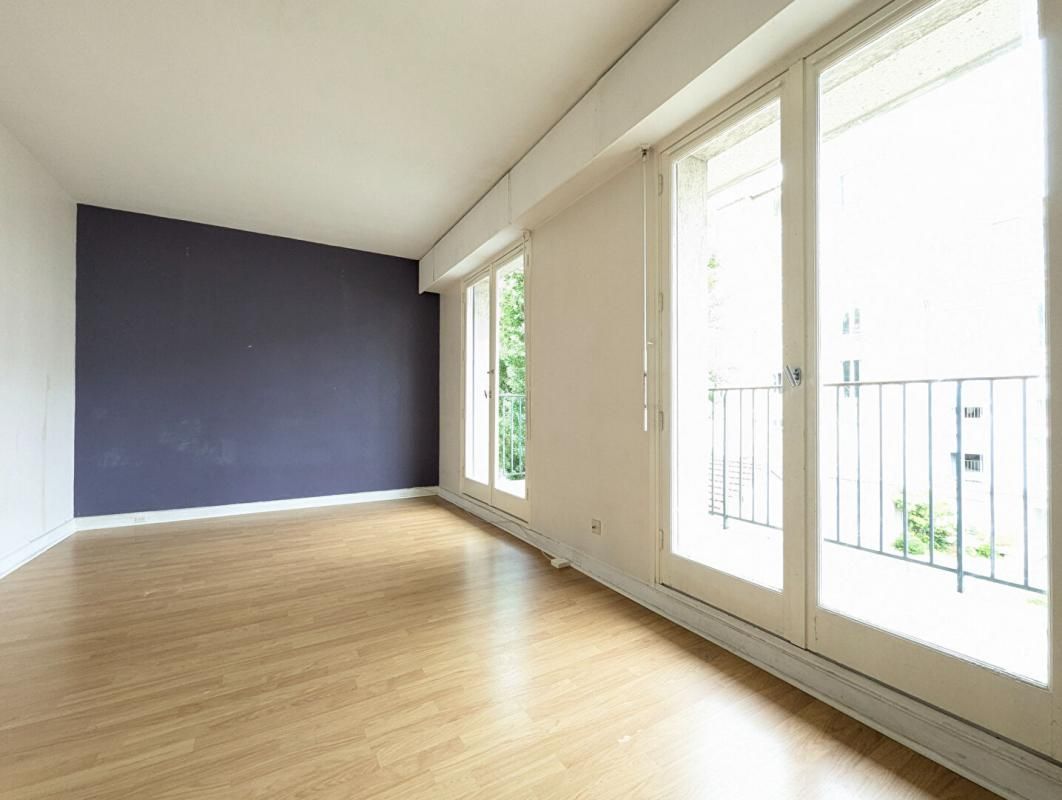 VERSAILLES Appartement  1 pièce - 23 m² - Balcon 5.5 m² 3