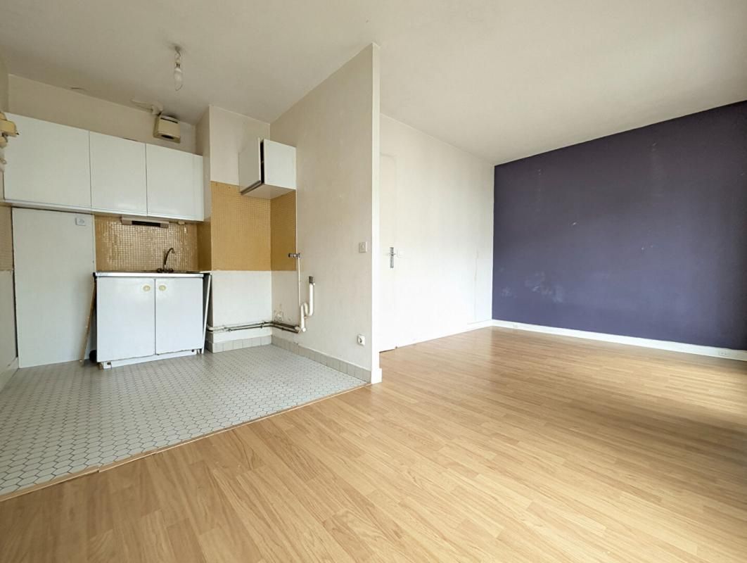 VERSAILLES Appartement  1 pièce - 23 m² - Balcon 5.5 m² 4