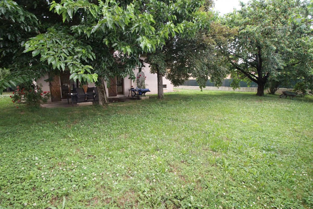 MIONS Mions (69780), Maison Contemporaine 4 pièces de 91 m2 habitables, Terrain clos, Secteur prisé! Aucun vis à vis 4