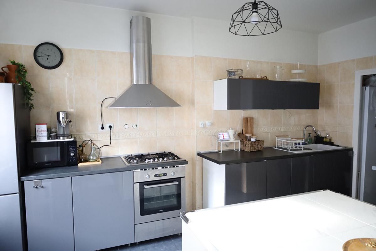 LES MUREAUX Maison Les Mureaux 4 pièce(s) 90 m2 2