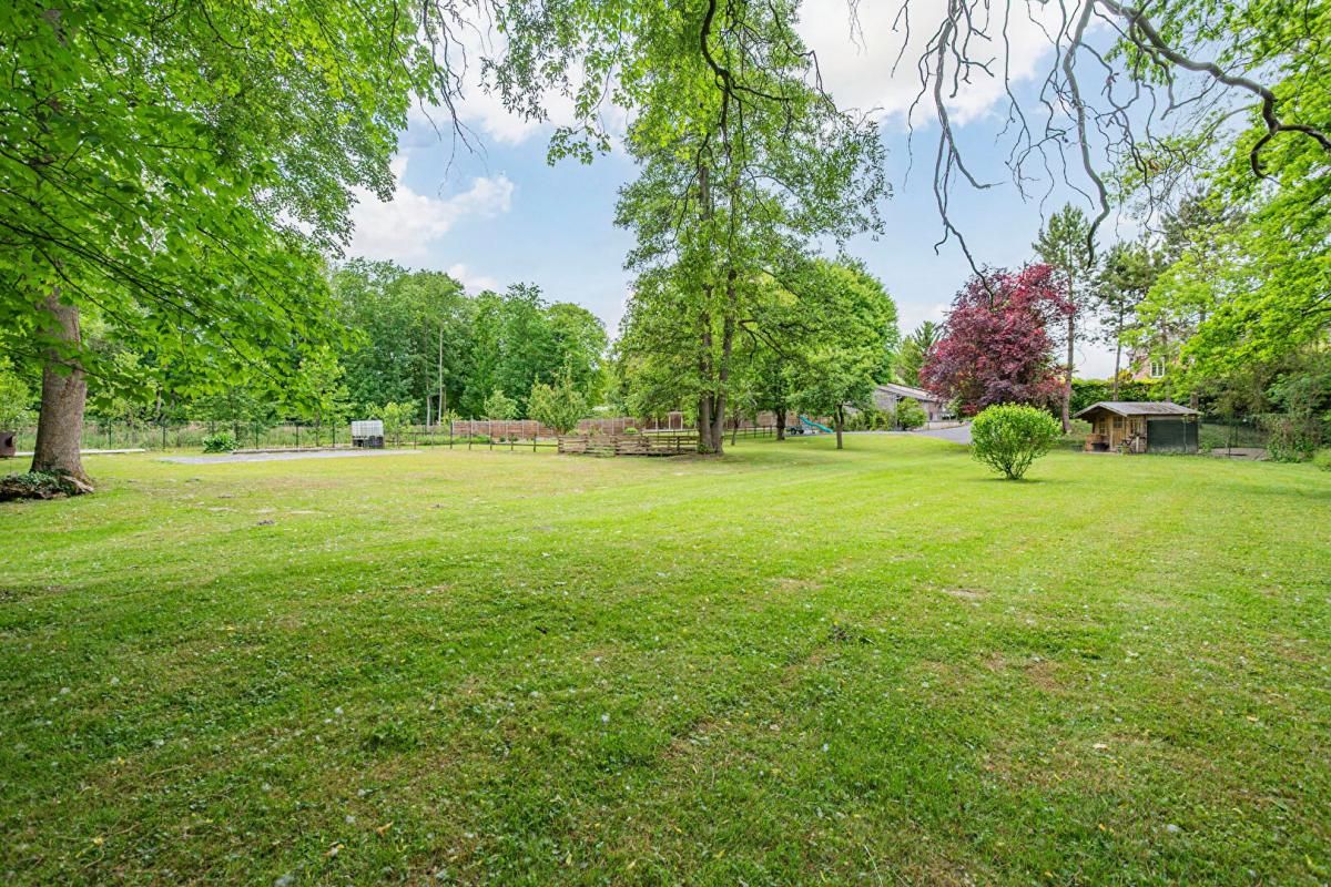 RETHEL Propriété Demeures Parc 1 hectare Structure équestre 2