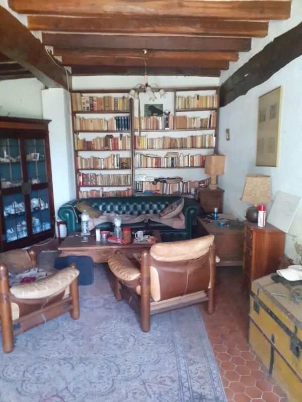 BAUGÉ-EN-ANJOU Maison Bauge En Anjou 8 pièce(s) 183 m2 3