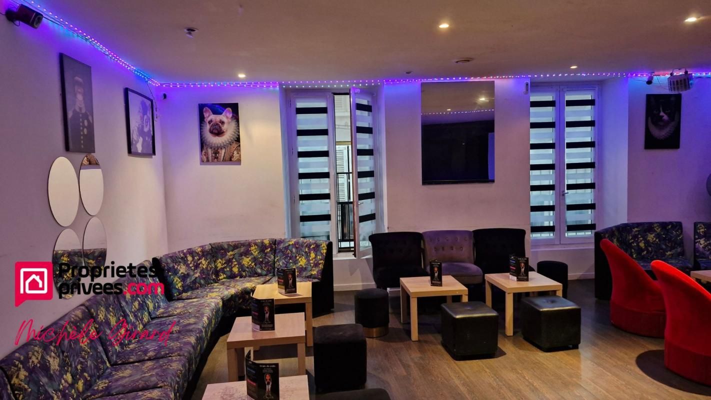 ROANNE 42300 ROANNE - BAR PUB KARAOKÉ 4