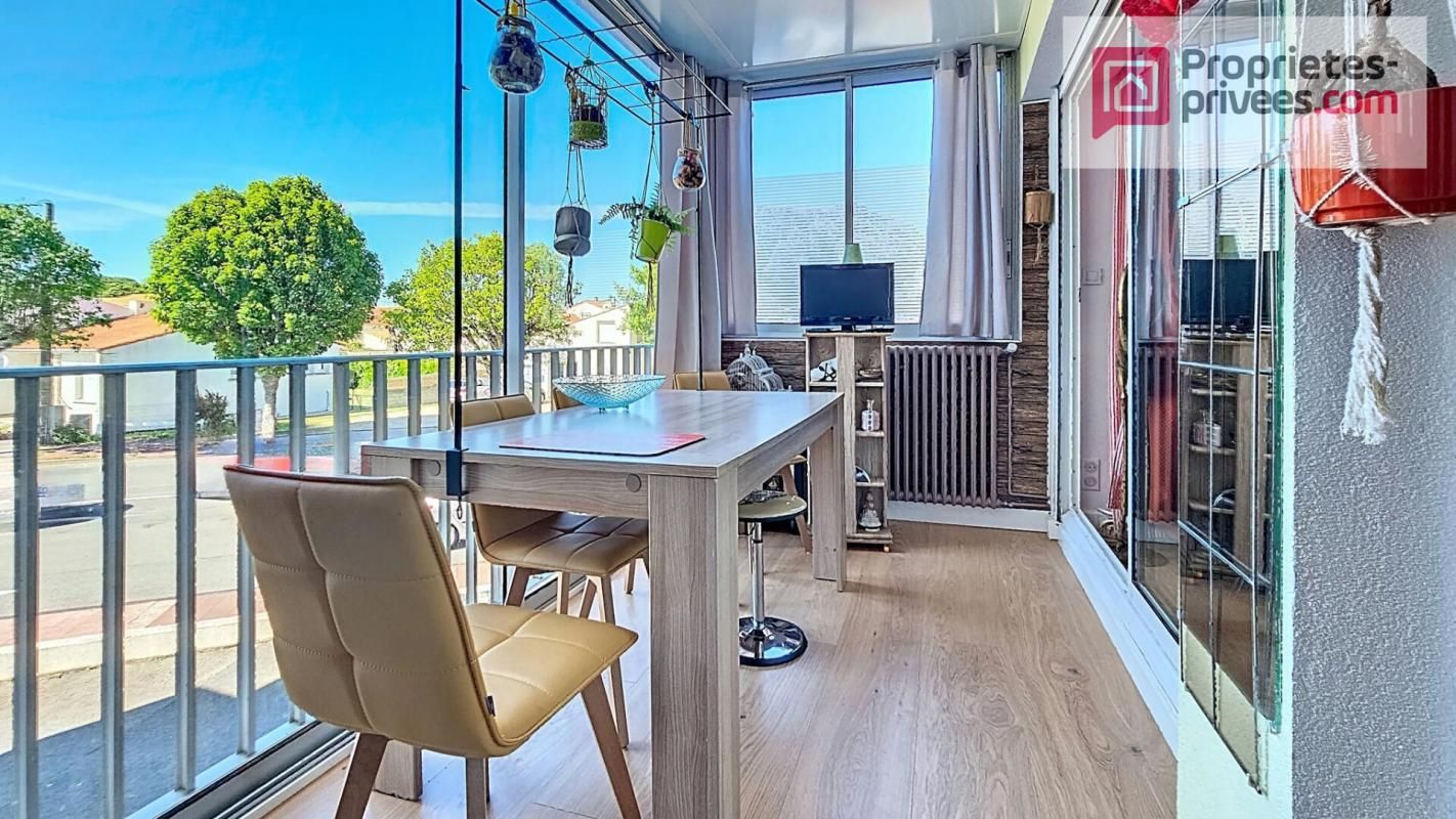 ROYAN Appartement  2 pièce(s) 63.3 m2 3