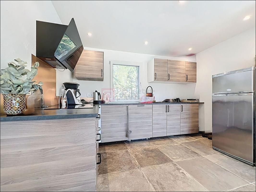 AURIBEAU-SUR-SIAGNE Maison Auribeau Sur Siagne 5 pièces 112 m2 1